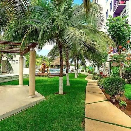 Home & Office Cancun Pool Exterior foto